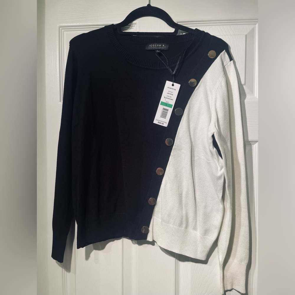 Joseph A. Black/ Ivory Sweater-Size Large NWT